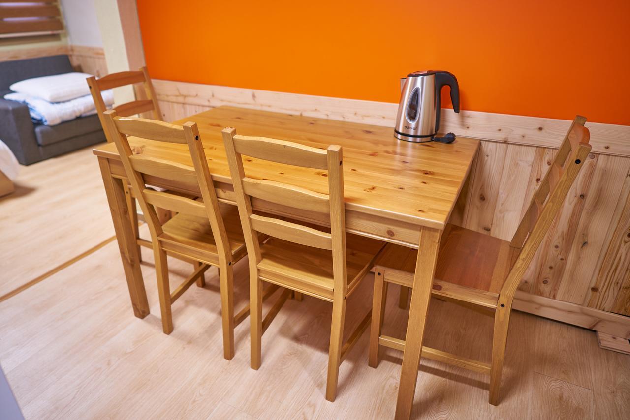 Station R Guest house 2*