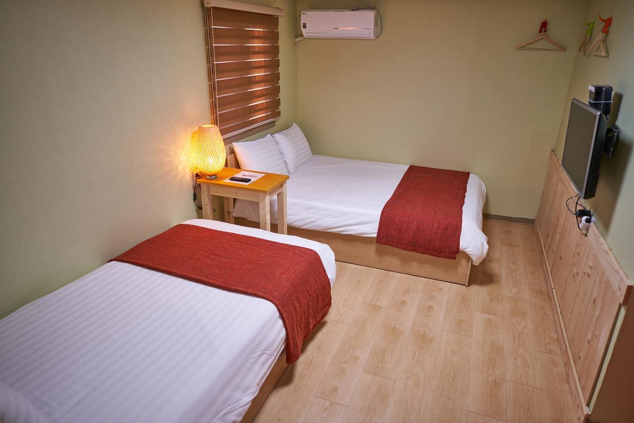 Guest house Station R 2*