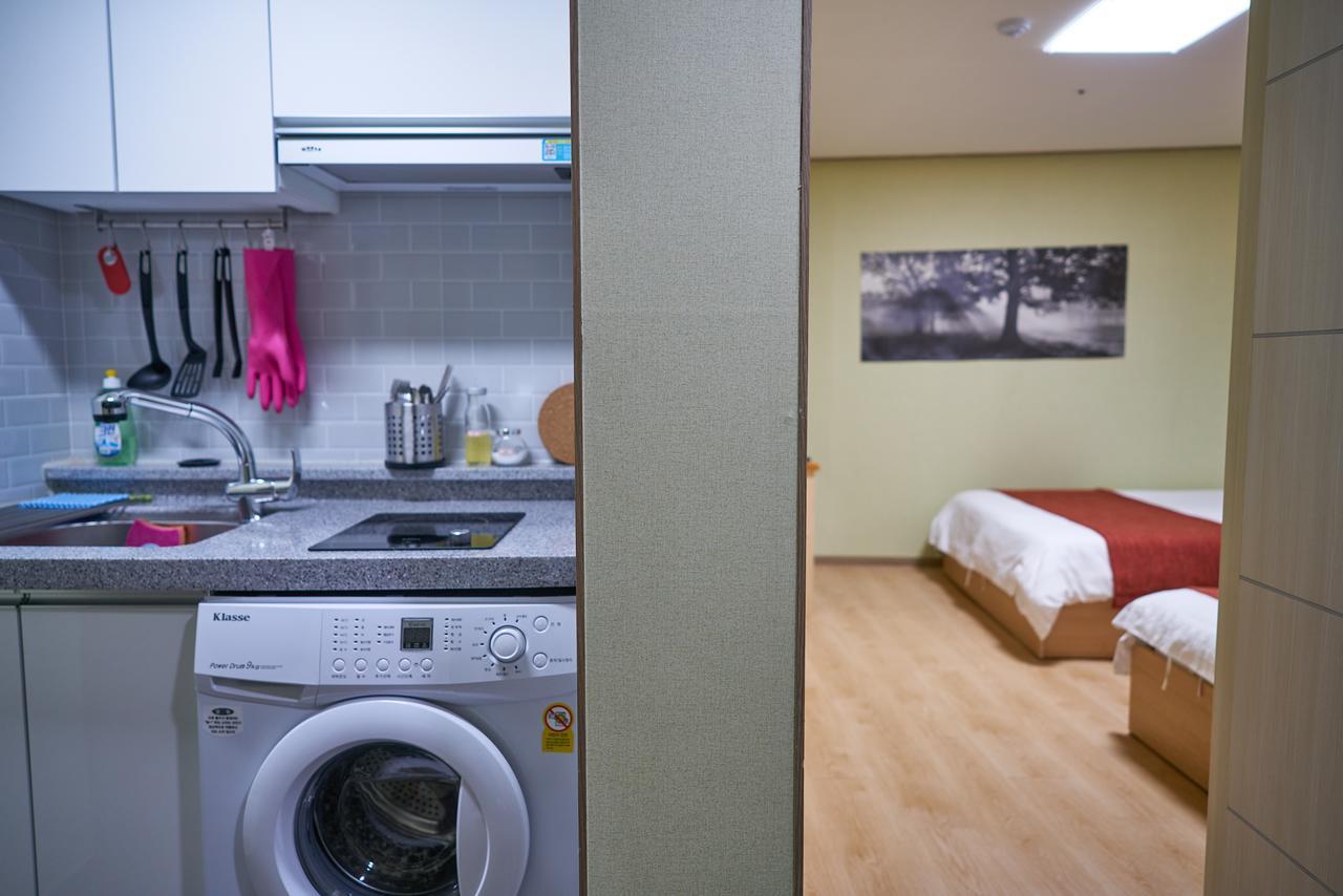 Station R Guest house 2*